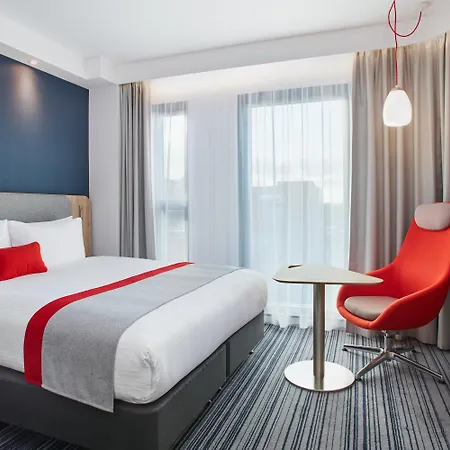 Express London-ealing 3* Londres