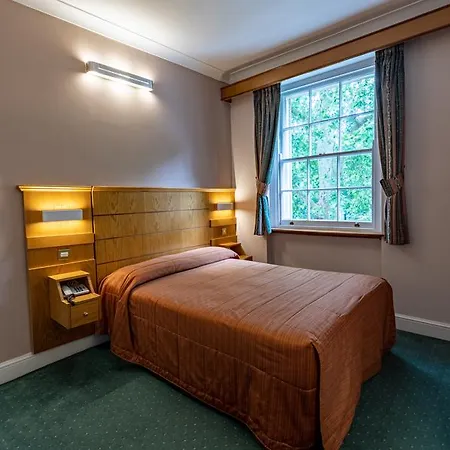 The Nayland 3*