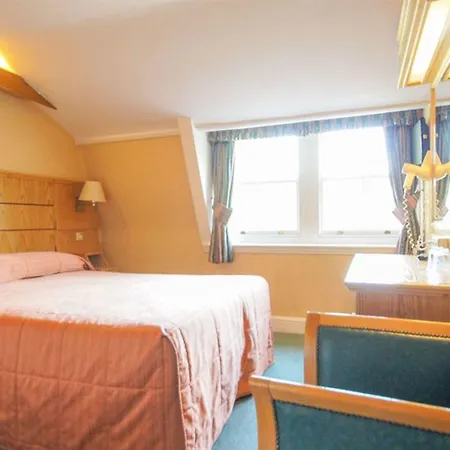 The Nayland Hotel 3*