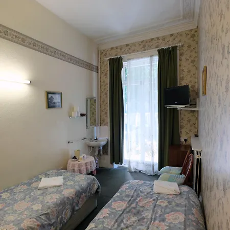Hotel Fairways Paddington