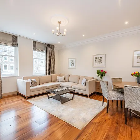 Claverley Court Knightsbridge Aparthotel