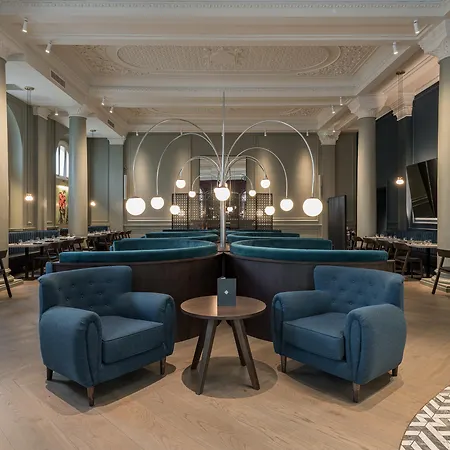 The Clermont London, Victoria Hotel London