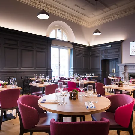 The Clermont London, Victoria Hotel London