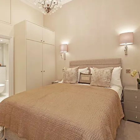 Chesham Court Knightsbridge 5* Londra