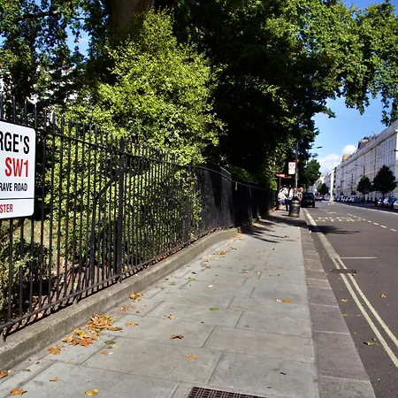 Hotel Express Victoria By Ihg London