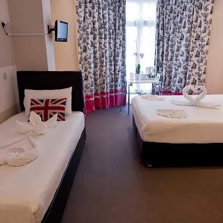 Nox Olympia Hotel 4*