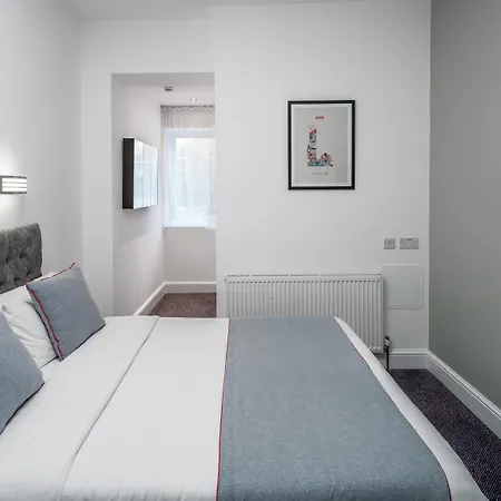 Apollo Kings Cross 3*