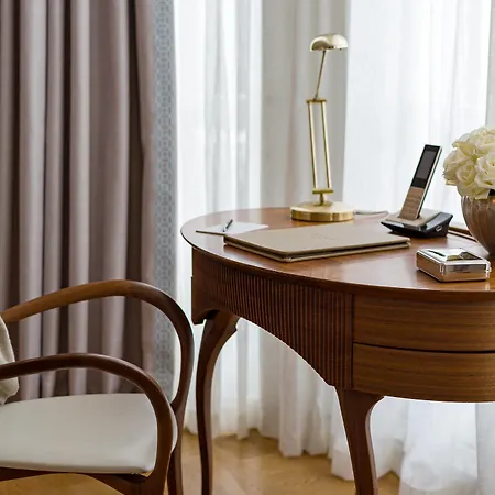 The Adria Hotel Londres
