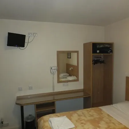 Colliers Guest house 2*