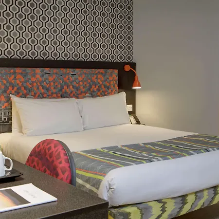 Western Wembley 4*