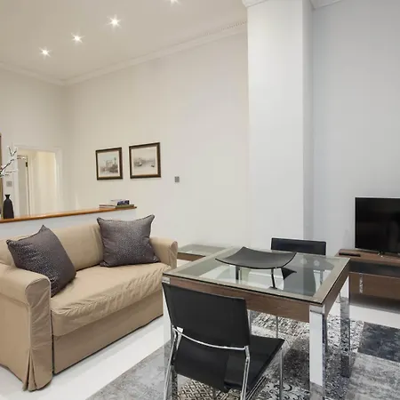 Queensgate Court Appart hôtel 4*