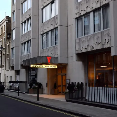 Lancaster Hall Hotel 3*