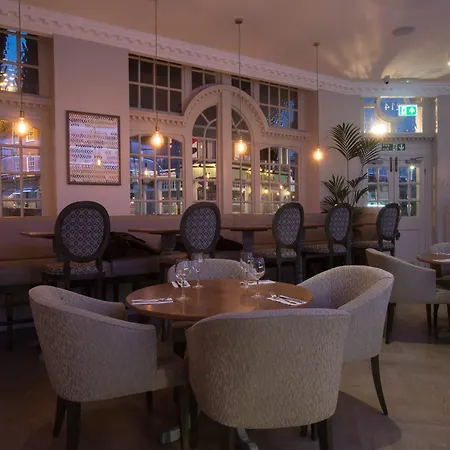 Hotel The Kings Head Hotel 4*