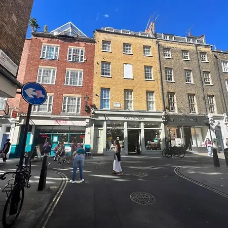 Apartment Covent Garden Location! *