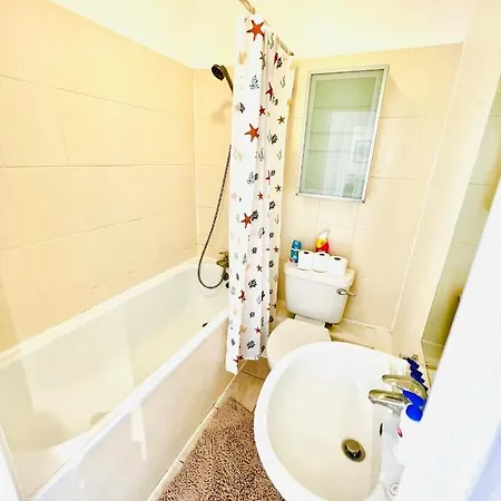 Covent Garden Location! * London
