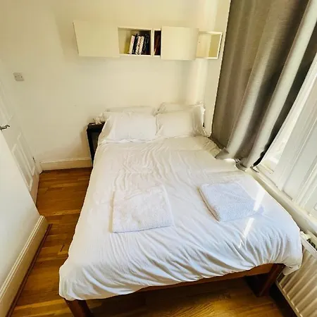Apartment Covent Garden Location!