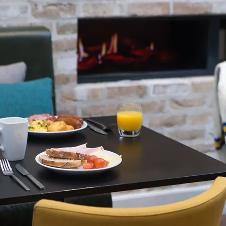 Staybridge London-vauxhall By Ihg Hotel London
