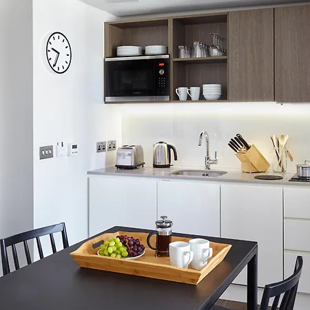 Staybridge London-vauxhall By Ihg 4* Londýn