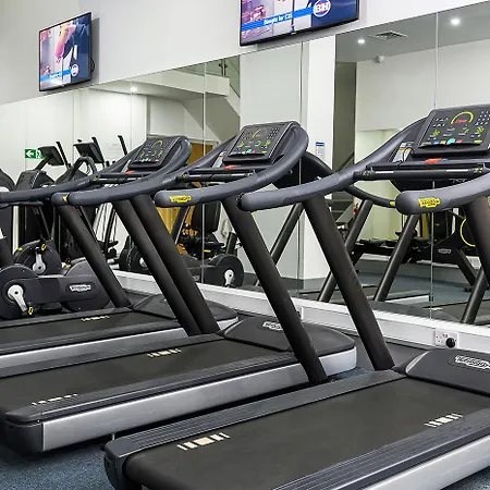 Otel Atrium Heathrow