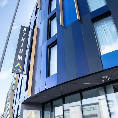 Atrium Heathrow 4*