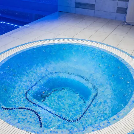 Atrium Heathrow Otel 4*