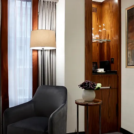 Hyatt Regency Embankment Hotel
