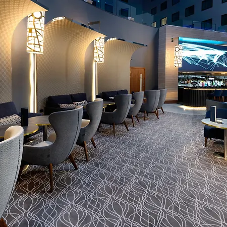Express - London Heathrow T4 By Ihg Hotel