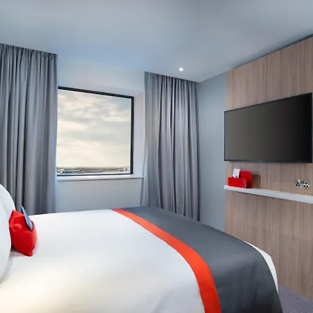 Hotel Express - London Heathrow T4 By Ihg