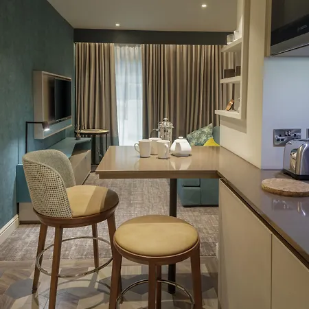 Staybridge London Heathrow - Bath Road, An Ihg Hotel Hillingdon