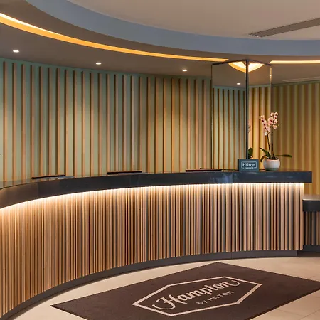 Hampton By Hilton Ealing