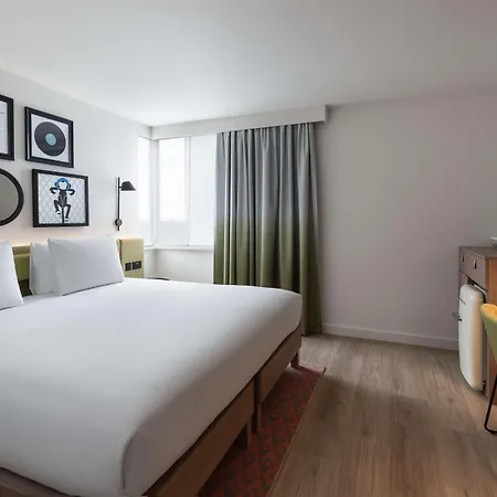 Hampton By Hilton Ealing 4* London