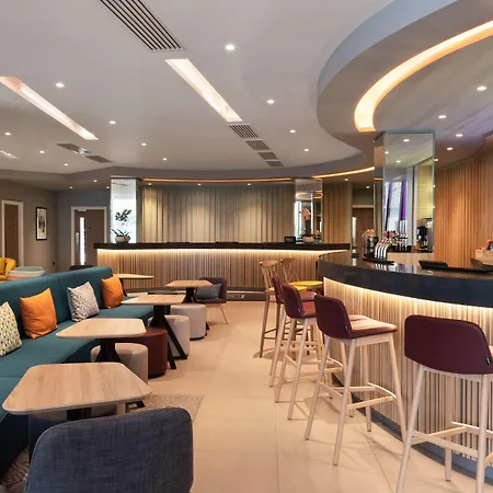 Hampton By Hilton Ealing London