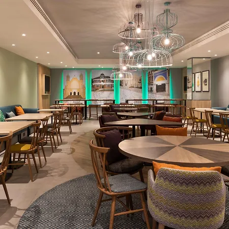 Hotel Hampton By Hilton Ealing