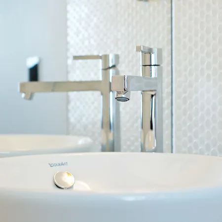 מלון דירות Wilde Covent Garden 4*