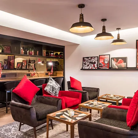 Ξενοδοχείο Radisson Red London Heathrow