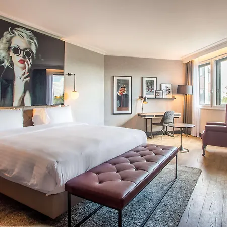 Ξενοδοχείο Radisson Red London Heathrow Harmondsworth