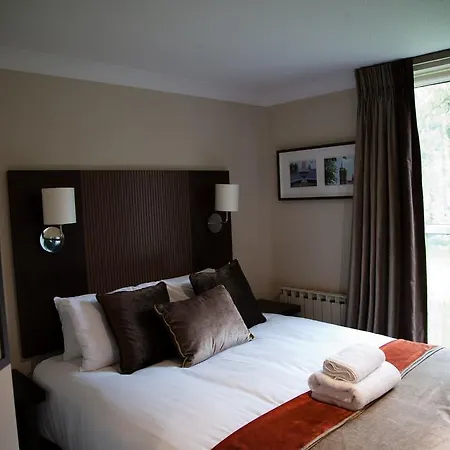 Hunton Park 4*