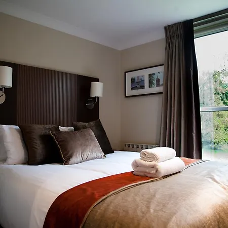 Hunton Park 4*