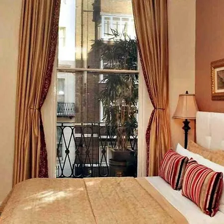 Piccolino Hyde Park 2* London