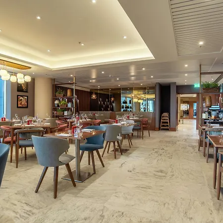 Hilton Garden London Heathrow Terminal 2 And 3 4* Hillingdon