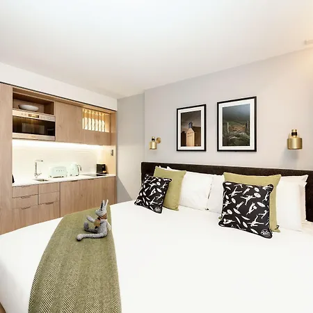 Wilde Paddington 4* لندن
