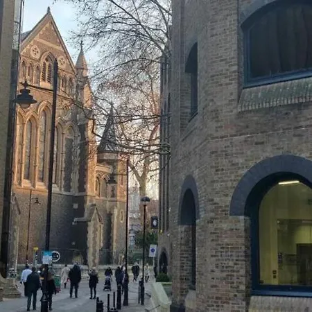 Modern Deluxe 1 Bed Bermondsey Bridge Apartment London