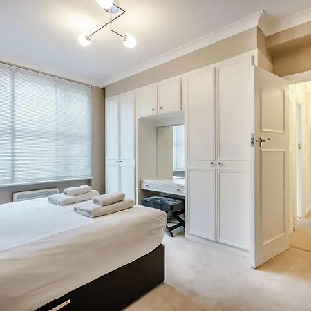 Hill Street Mayfair Apartment