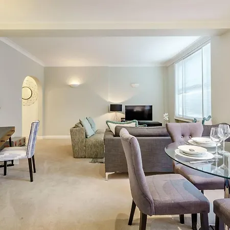 Apartment Hill Street Mayfair