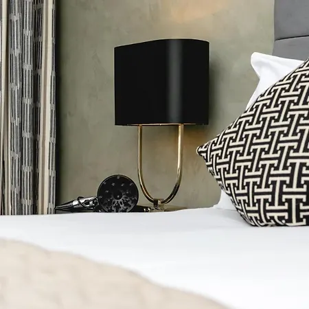 Apartment Penthousestays Nr Notting Hill - Luxury 2 Bedroom King Bed - Near Portobello Road London