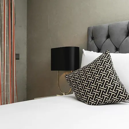 Appartamento Penthousestays Nr Notting Hill - Luxury 2 Bedroom King Bed - Near Portobello Road Londra