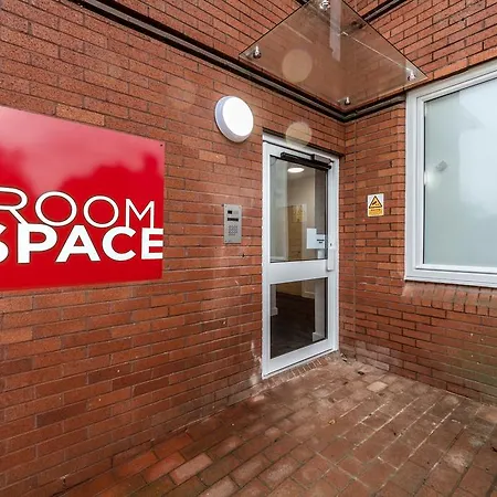 Apartment Roomspace Serviced Apartments - Nouvelle House