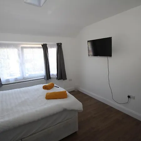 Apartment The Heathrow House