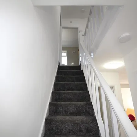Apartment The Heathrow House *
