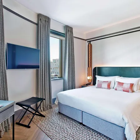 Hart Shoreditch London, Curio Collection By Hilton 4* London